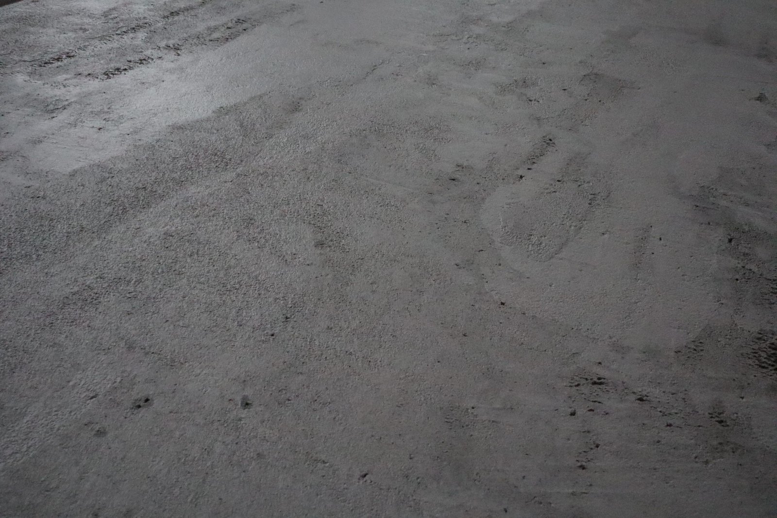 Microcement floor finish