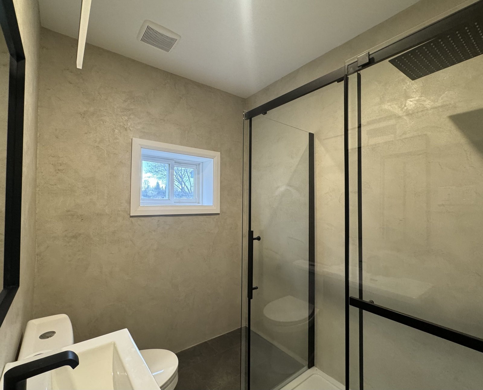 Complete microcement bathroom